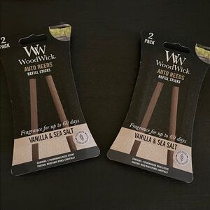 (2) Yankee Candle Wood Wicks Auto Reed Refill Sticks in Vanilla and Sea Salt